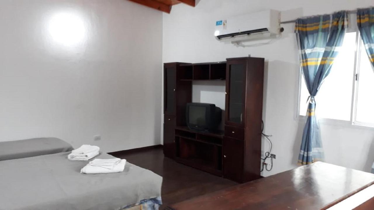 Depto Amplio C/Cochera Apartment Corrientes Exterior photo